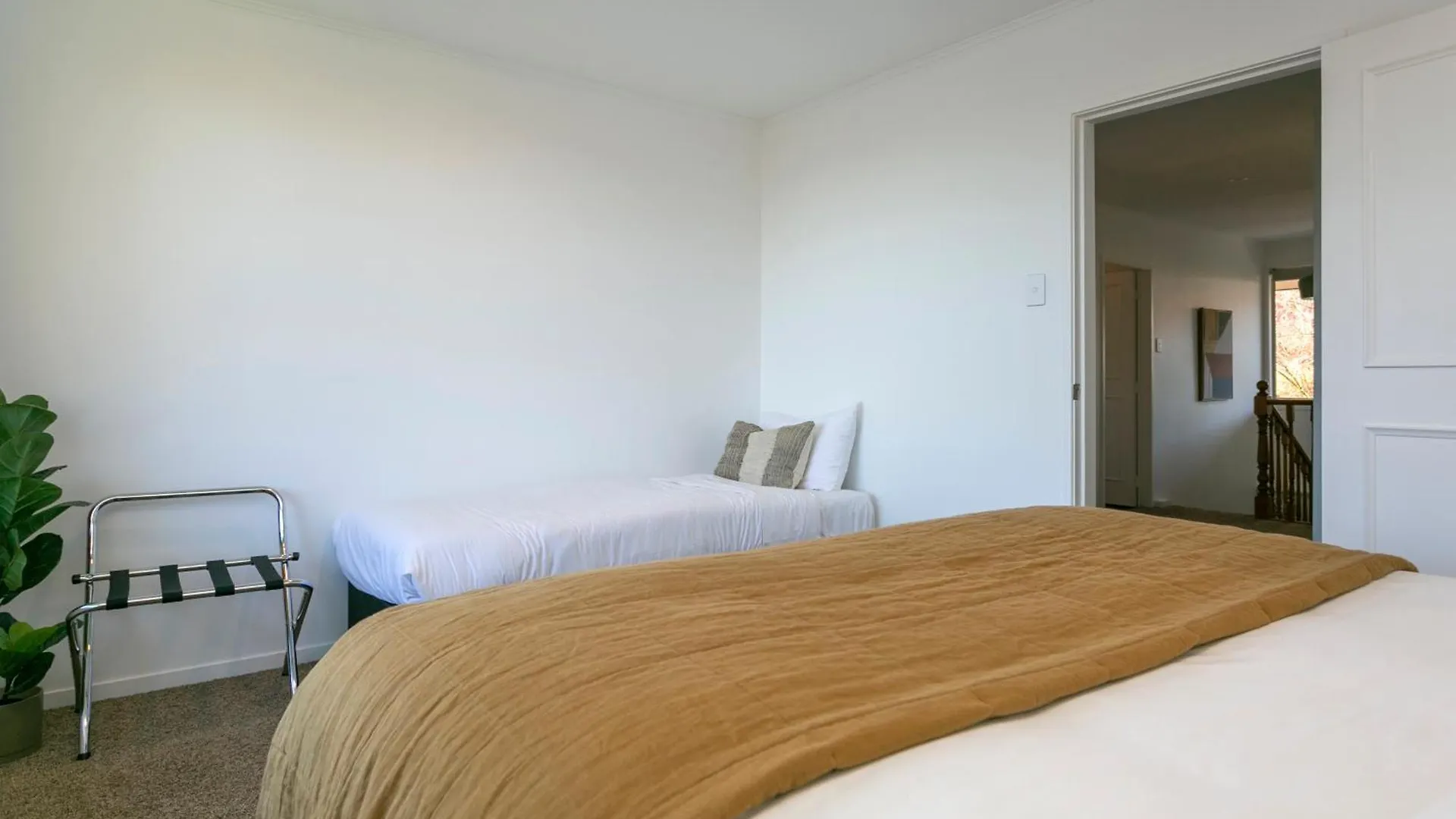 The Manor - Spa, Sauna, Huge Grounds Taupo New Zealand
